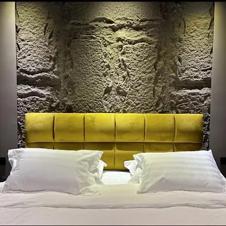 Apartment Skanderbeg Square