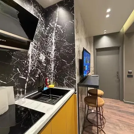 Apartment Skanderbeg Square