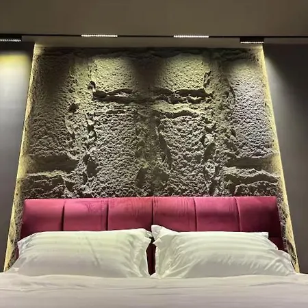 Skanderbeg Square Apartment *