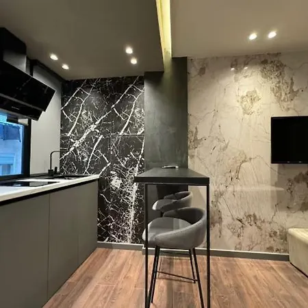 Apartment Skanderbeg Square Tirana